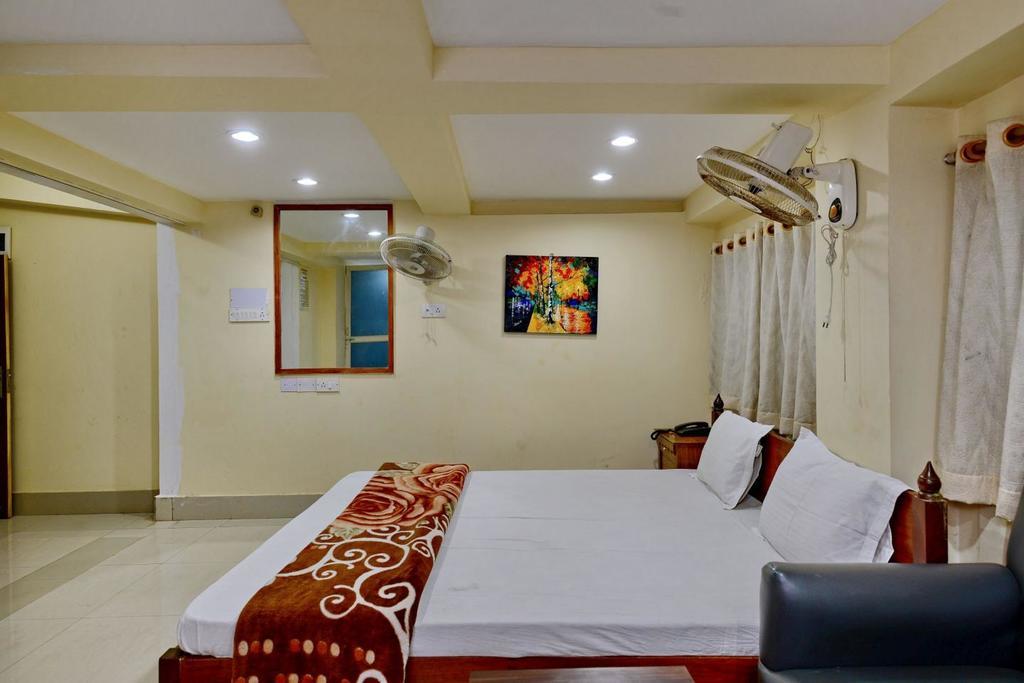 Marina Beach House Hotel Puri Ngoại thất bức ảnh